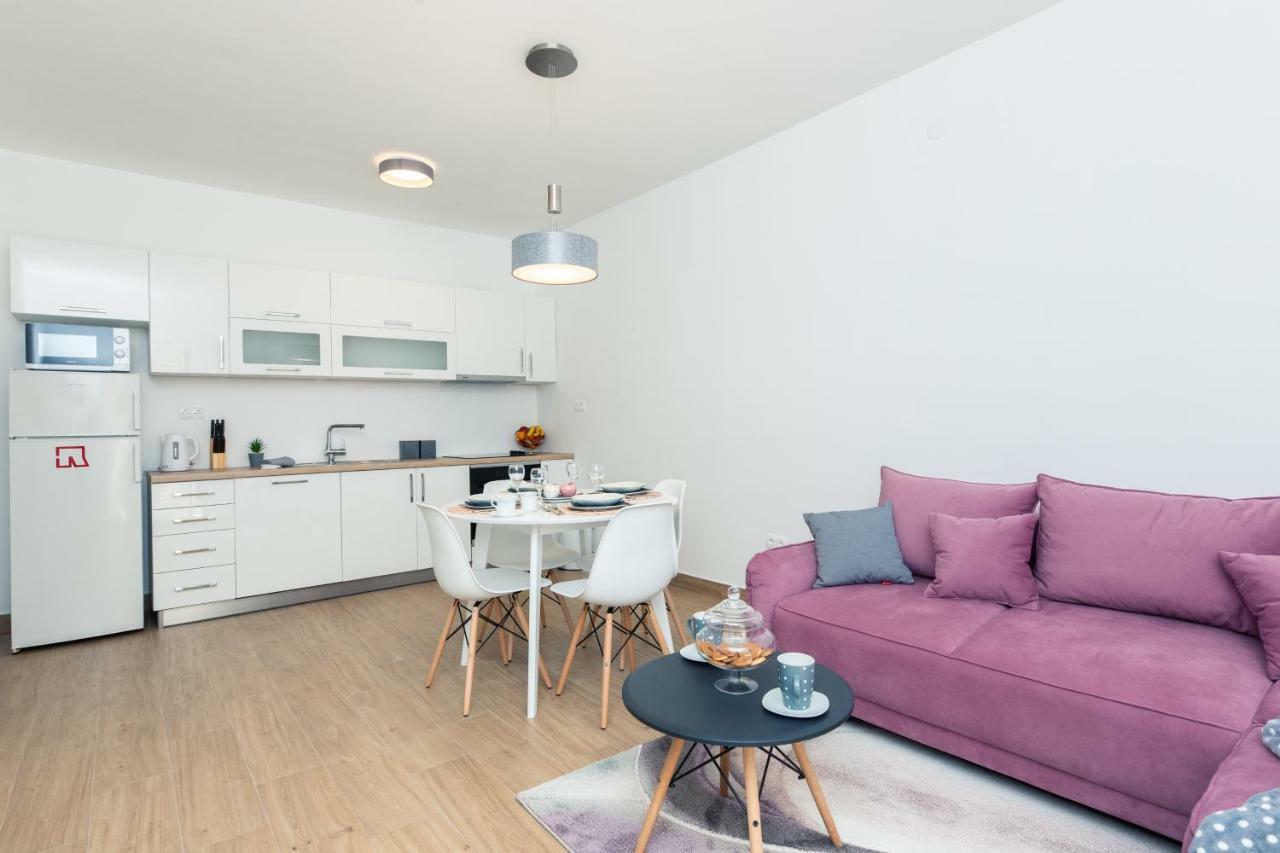 Luxury Apartment Angel สปลิท ภายนอก รูปภาพ